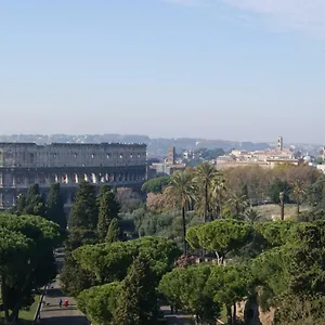 Tatusa Al Colosseo Appartement